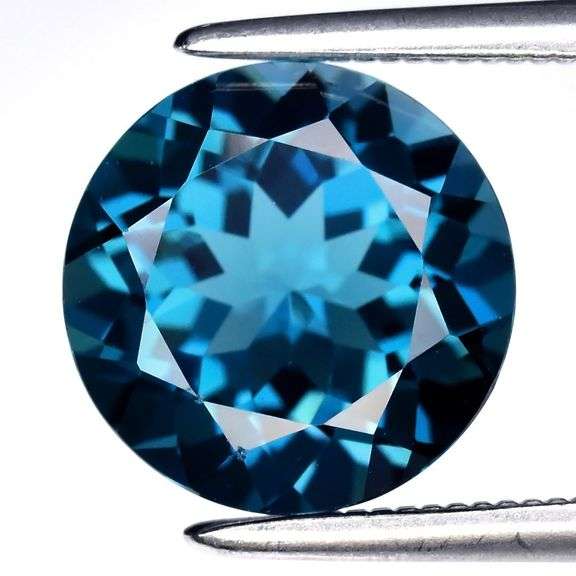 Top London blue 3.27ct 9mm Brazilian Topaz solitaire!