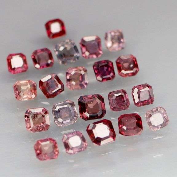 Untreated and unbelievable! 3.25ct fancy red Sapphire set!