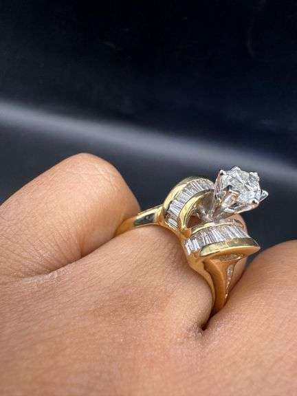 14K Yellow Gold Marquise Cut Diamond Ring of 3.85