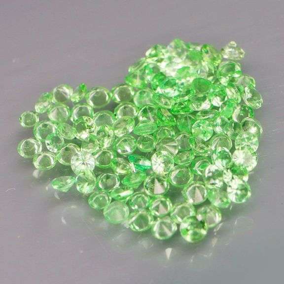 Rare collectors 3.24ct untreated spring green Tsavorite set!