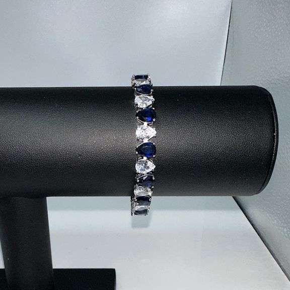 18 Kt. White Gold Plated 32.5 Ctw Simulated Sapphire and CZ Tennis Bracelet