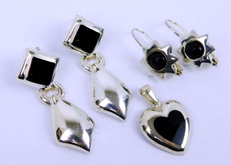 Sterling and Black Onyx Jewelry Lot