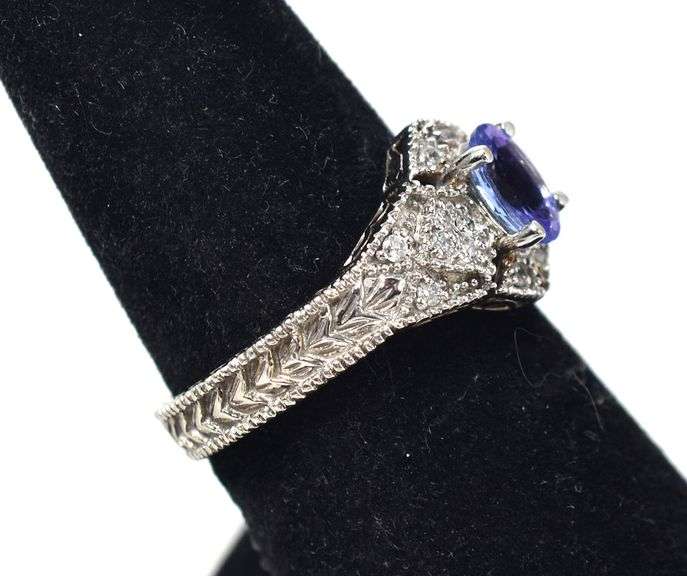 Brilliant 14K White Gold Tanzanite Gemstone and Diamond Ring