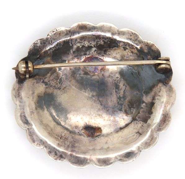 Vintage 925 sterling silver brooch