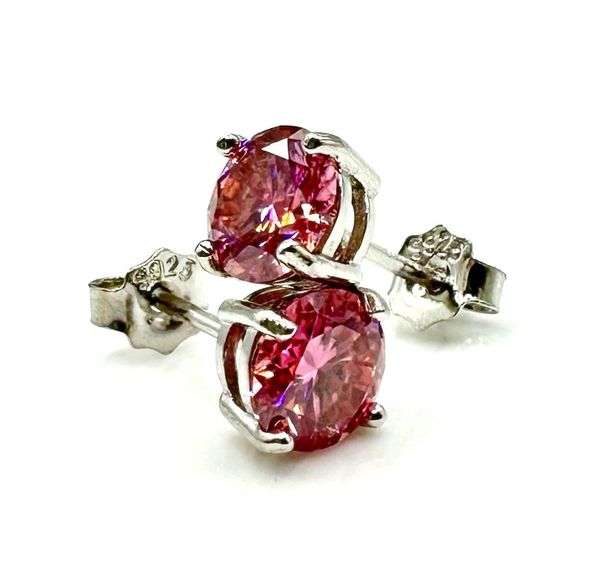 Dazzling 18 Kt White Gold 2 Ctw Pink Simulated Diamond Earrings