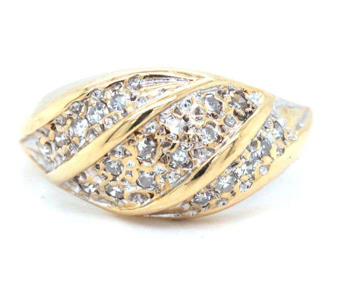 Tasteful 14K YG Pave Set Diamond Ring