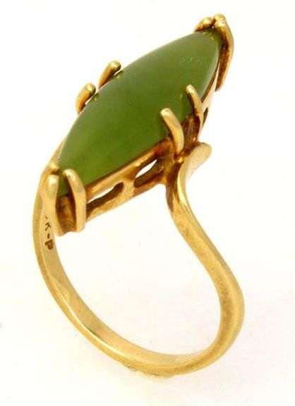 10K Yellow Gold Fantastic Jadeite Ring – Size 6.5 – 25mm x 6.5mm Stone – 3.7 Grams