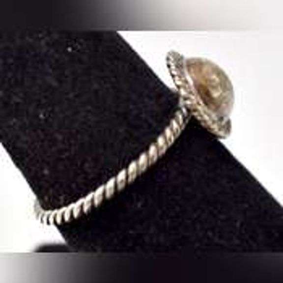 Dome Ring in Sterling Silver.