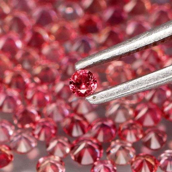 Superb 2.94ct diamond cut Songean Sapphire set