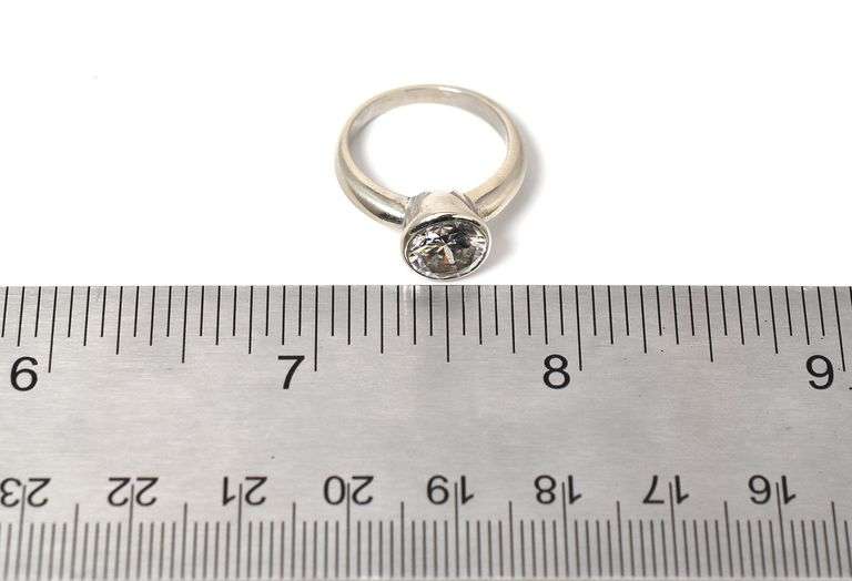 Absolutely Stunning 14K White Gold Approx. 1.76CTW  Fiery Diamond Solitaire Ring