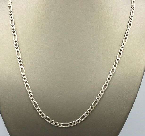 Italian Vintage 925 sterling silver Figaro chain necklace