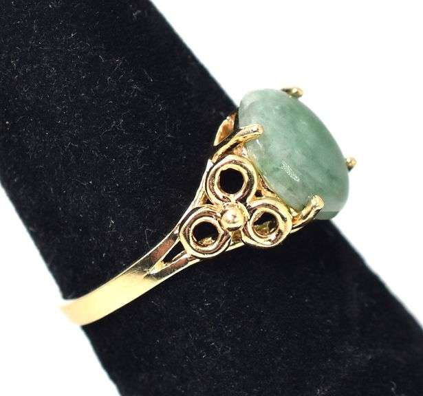 Timeless 14K Yellow Gold Jade Gemstone Ring