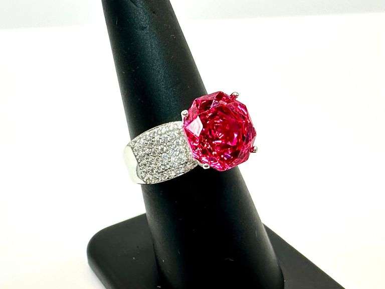 Beautiful 14 Kt White Gold Plate 5 Ct Simulated Pink Rose Red Ruby Ring. This fancy Rose Cut Solitai