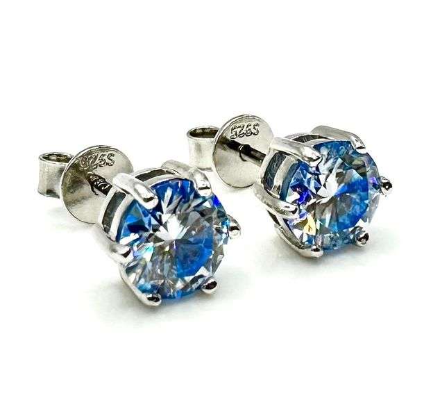18 Kt White Gold Plated 2 Ctw Steel Blue Gray Fire Moissanite Earrings