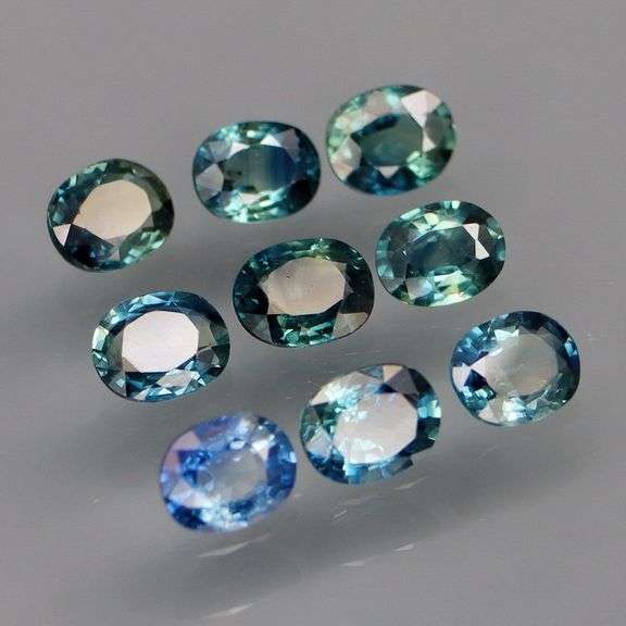 Real! 3.02ct blue green Sapphire set from Australia!