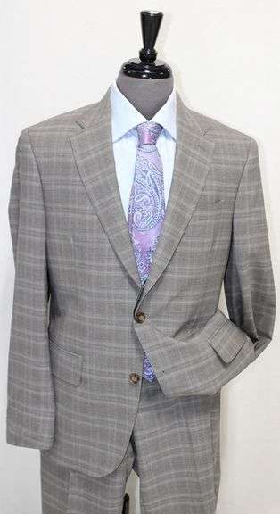 New Arrival, Handsome  Modern Fit Suit, Made in Italy