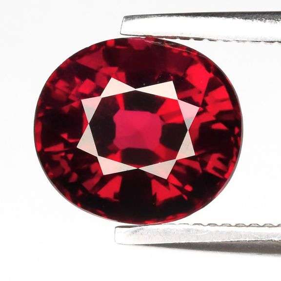 Premium VS grade 2.25ct top raspberry red Rhodolite Garnet from Tanzania!