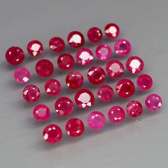 Amazing 5.50ct set of 30 Burmese Rubies! Heated only!