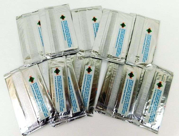 11 - 1991 Upper Deck Quarterback Challenge Football Packs