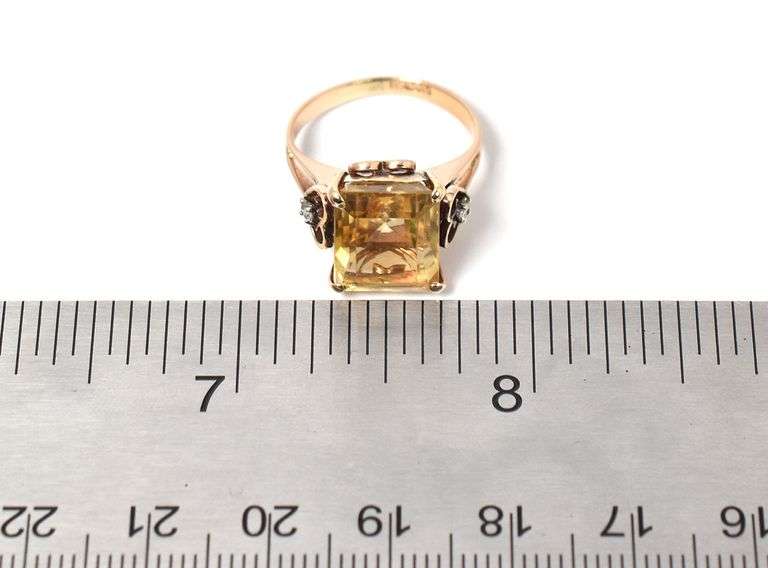 Beautiful 14K Yellow Gold Citrine and Diamond Ring