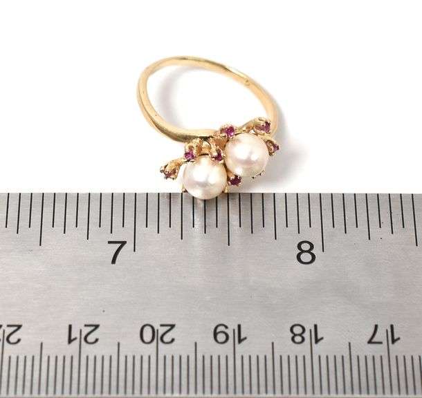 Stunning 14K Yellow Gold Pearl and Ruby Gemstone Ring
