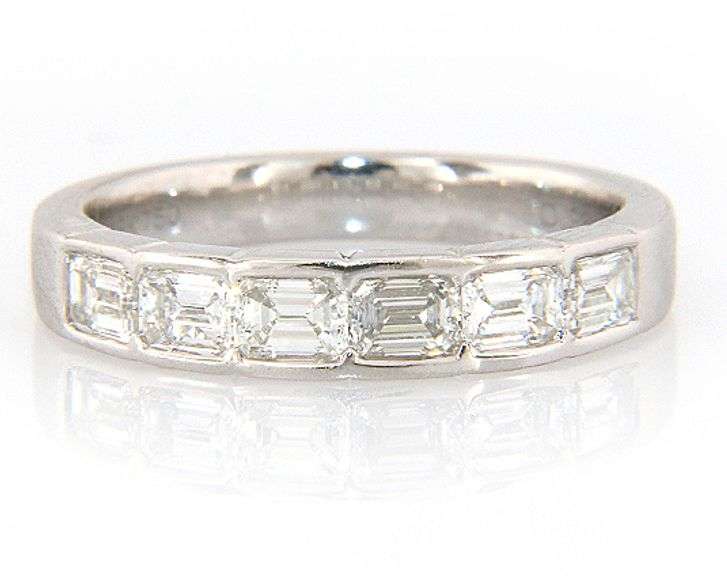 New 0.98ctw Baguette Sideways Six Stone Band Ring in 18K