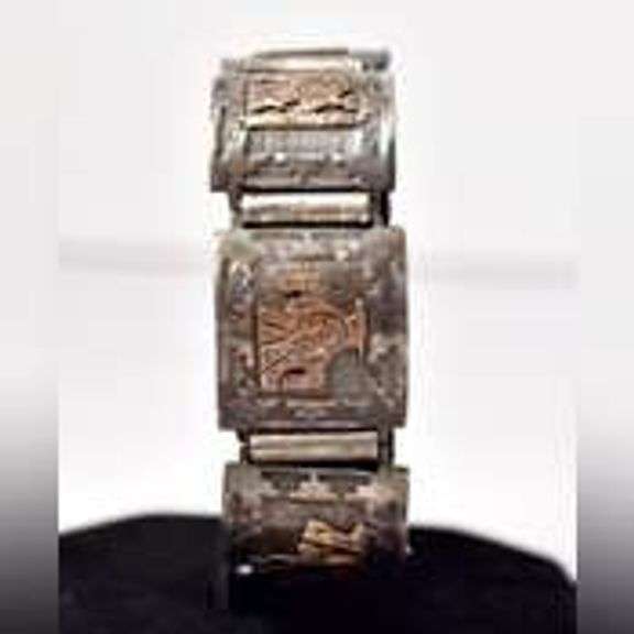 Aztec Designed Bracelet in Sterling Silver with 18k Yellow Gold Plating.