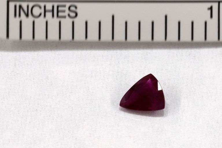 Sweet Natural Ruby Trillion