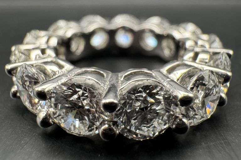 14K White Gold Round Brilliant Cut Lab Diamond Wedding Band of 8.10ct