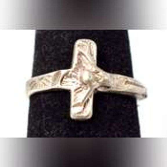 Jesus on The Cross Ring in Sterling Silver .