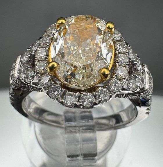 14K Two-tone Gold Oval Diamond Ring of 2.51 ct