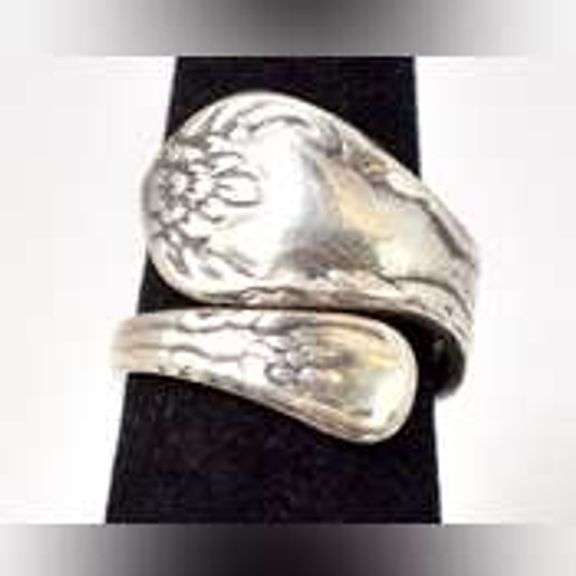 Spoon Wrap Ring in Sterling Silver.