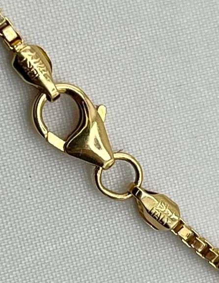 Italian 18KT Yellow Gold Long Box Chain