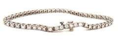 14kt White gold 2ctw diamond tennis bracelet
