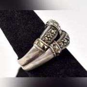 Marcasite Gemstone Ring in Sterling Silver.
