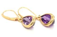 14KT Yellow gold pear shaped amethyst dangle earrings