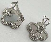 18KT White Gold White Mother Of Pearl Clover Earrings