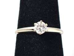 Beautiful 14K White Gold Approx. 0.41CTW Solitaire Diamond Ring