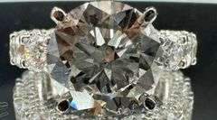 14K White Gold Round Brilliant Cut Lab Diamond Ring of 8.70ct