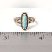 Turquoise Gemstone Ring in Sterling Silver.