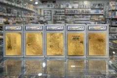 Star Trek 1995–1997 Complete 23KT Gold Card Set