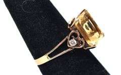 Beautiful 14K Yellow Gold Citrine and Diamond Ring