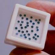 High fire! .83ct set of round brilliant cut Diamonds