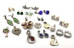Group lot of Vintage 925 sterling silver charms and earrings