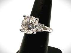 Sparkling 5 Ct VVs1 White  Fire Moissanite Ring