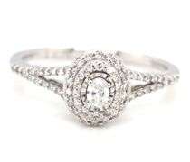 10kt White gold oval diamond engagement ring