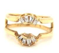Nice 18K YG and Baguette Diamond Insert Ring