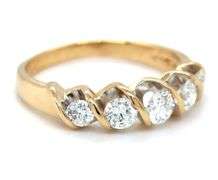 14kt Yellow gold 0.90ctw 5 stone diamond band