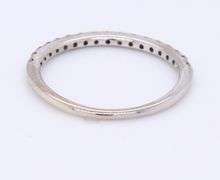 14kt White Gold 1/6ctw Round Brilliant Cut Diamond Prong Set Band