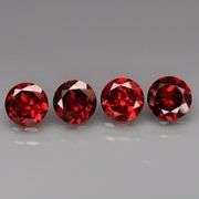 Outstanding 6.27ct top Mozambique red Garnet set!